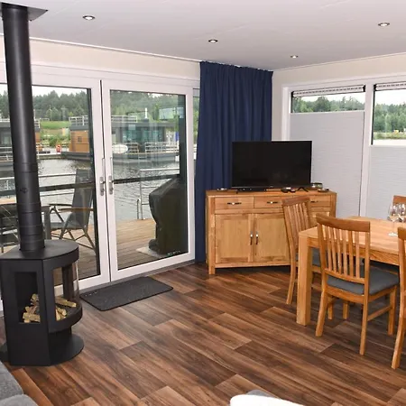 Hausboote Am Baerwalder Traumhaus-mieten Klitten