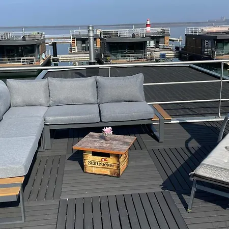 Hausboote Am Baerwalder Traumhaus-mieten Båthotell