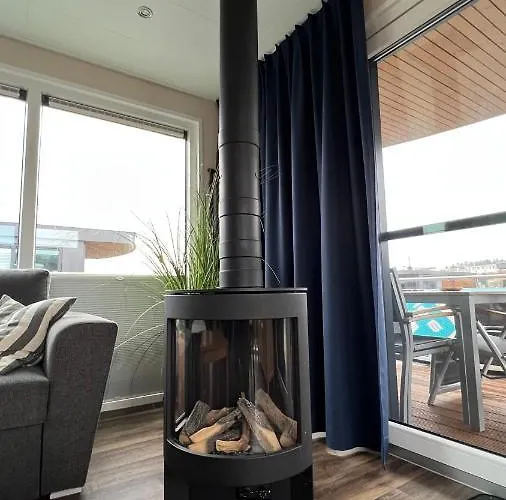 Hausboote Am Baerwalder Traumhaus-mieten Botel *