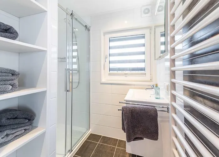 Hausboote Am Baerwalder Traumhaus-mieten Botel *